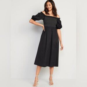 NWT! Black Fit & Flare Off-The-Shoulder Puff-Sleeve Smocked Midi Dress 💜